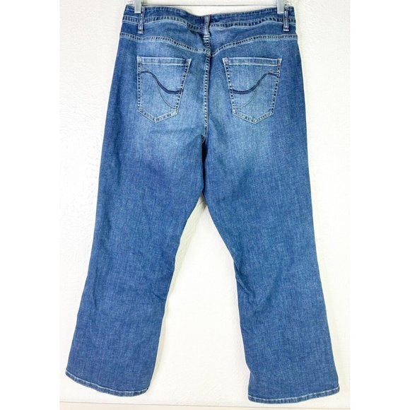 Lane Bryant Flare Genius Fit Bootcut Jeans Sz 18 Short (Actual 34x29) GUC - Picture 2 of 10